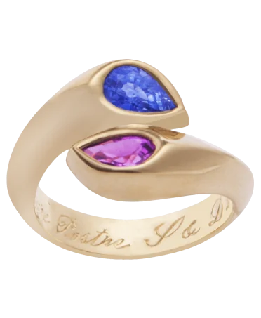 toi et moi ring in 18k yellow gold set with pink blue sapphires