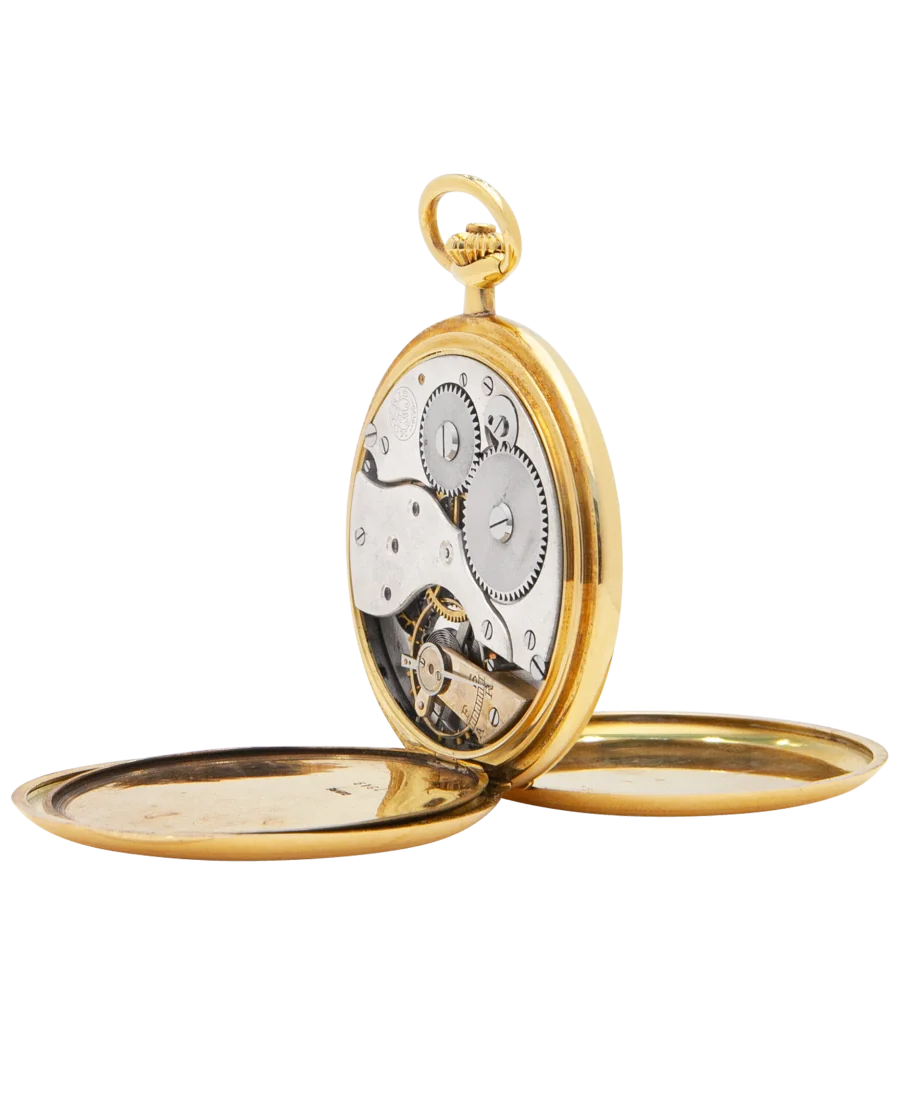 Zakhorloge in 18 karaat geelgoud. Verkrijgbaar bij VIRTU LUXURY. Zakhorloge in 18 karaat geelgoud. Verkrijgbaar bij VIRTU LUXURY.