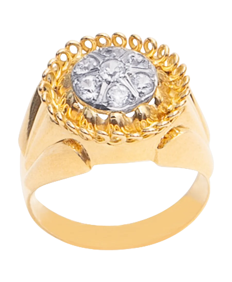 Deze LUEUR ring is een sprankelende ring dankzij zijn diamanten.